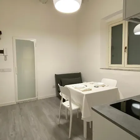 Ii Sogno Nel Vicolo Pisa